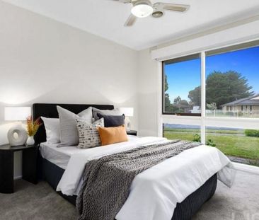 Renovated 4 bedroom family home - Photo 2