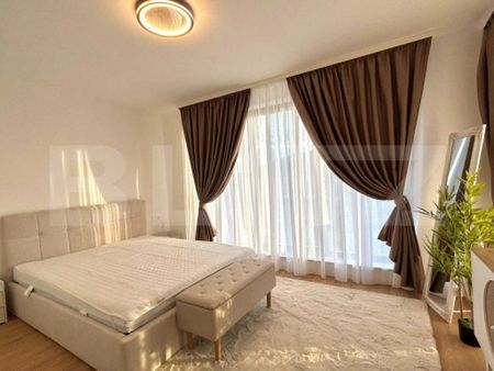 Casă de închiriat, 140 mp utili, garaj, curte, panouri, Po - Fotografie 3