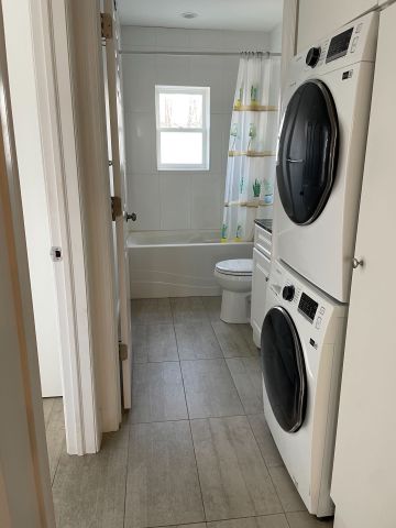 For Lease - 703 Dupont Street Unit# 3, Toronto, Ontario - Photo 4