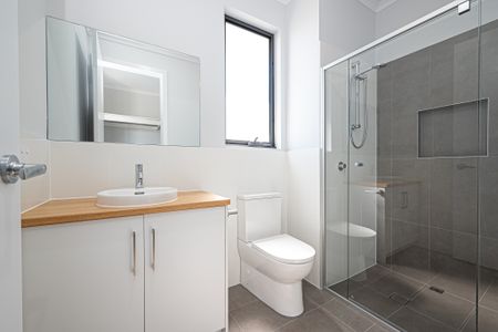 3C Woodland Road, Mitchell Park SA 5043 - House For Rent | Domain - Photo 5