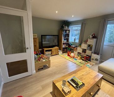 Old Crest Avenue - Photo 1