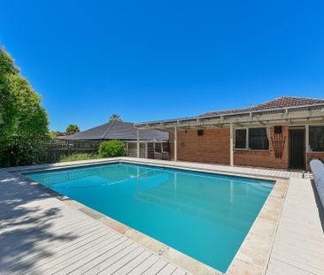 15 Roy Street, DONVALE - Photo 2