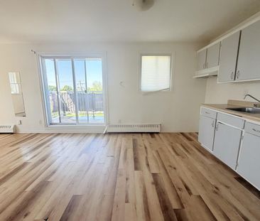Bastien Appartements Appartement Loft Studio à Louer Neufchâtel / L... - Photo 3