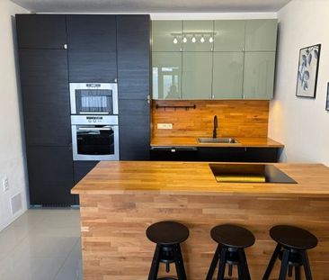 Prenájom 3i. bytu s terasou a 2 parkovacími miestami, najvyššie pos... - Photo 4
