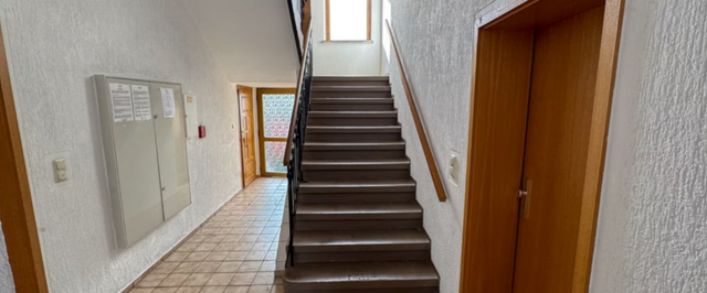 Kleine 2-Raum-Erdgeschoss-Wohnung in Werdau demnächst frei! - Photo 1