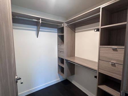 For Lease - 3 Concord Cityplace Way Unit# 6805, Toronto, Ontario - Photo 5