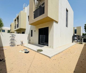 Modern 2-Bedroom Townhouse | Nasma Residences - Photo 3