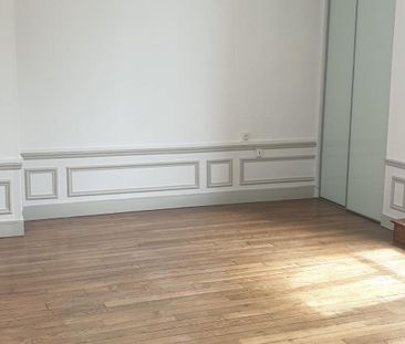 A louer : Appartement T4 - 90m² - Saint-Quentin (02100) - Photo 1