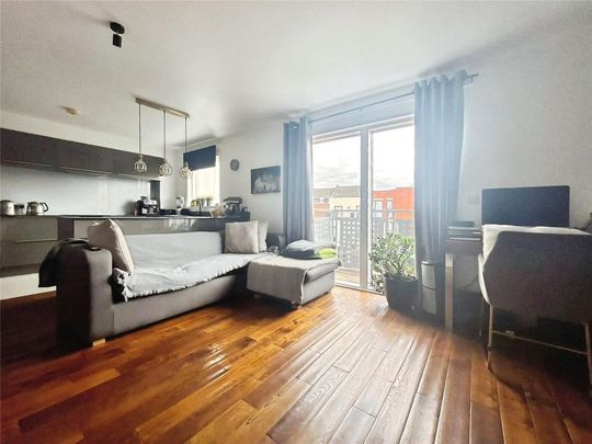 2 bedroom apartment to rent - Photo 1