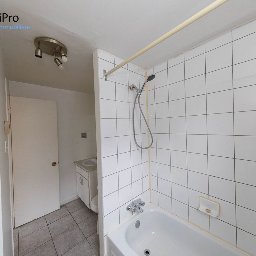 2717 du Vieux-Moulin - Photo 1