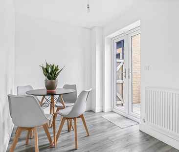 Terence Place, Fordham - Photo 3