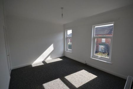 Holmwood Grove, Darlington - Photo 4
