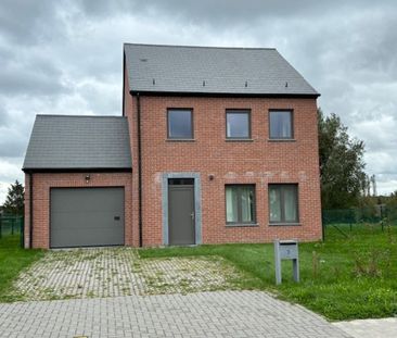 Huis - te huur - Photo 2