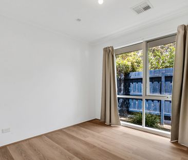 12 Sherriff Rise, Pakenham VIC 3810 - House For Rent | Domain - Photo 5