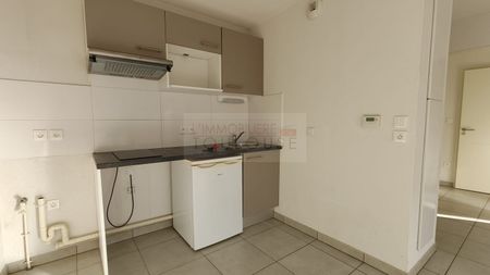 Location Appartement 2 pièces 40m² TOULOUSE 31200 - Photo 3