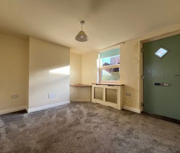 Smithy Bank, Alton - Photo 2