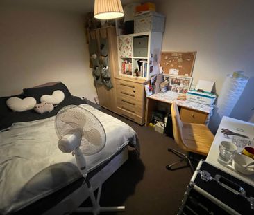 Blenheim Road - Photo 3