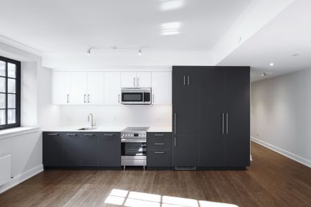 For Lease - 2 Clarendon Avenue Unit# 109, Toronto, Ontario - Photo 2