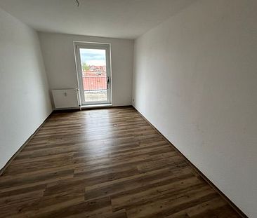 GerÃ¤umige 2- Zimmerwohnung mit Balkon und Wannenbad zu vermieten - Photo 3