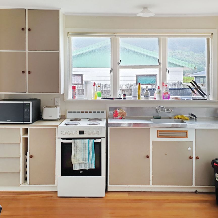 ELDERSLEA LIVING - Photo 1