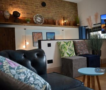 1 bedroom flat to rent - Photo 4