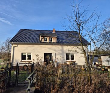 Moderne Erdgeschosswohnung in idyllischer Waldrandlage - Ruhe und K... - Foto 1