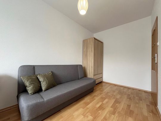 Pokój studentce wynajmę. - Photo 1