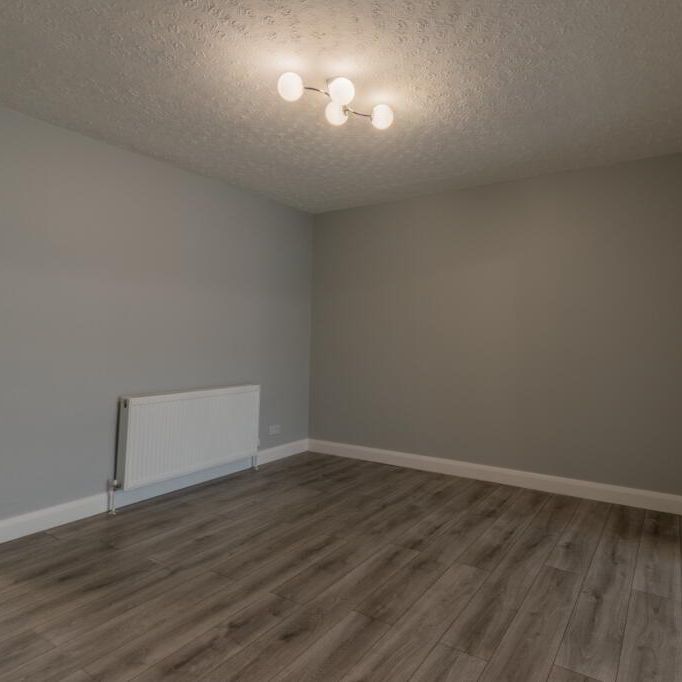 44 Station Road, Cullybackey, Ballymena, BT42 1BU - Photo 1