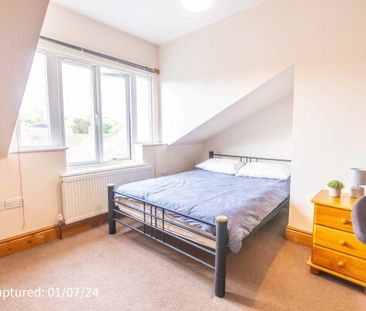 49 , Heslington Road - Photo 5