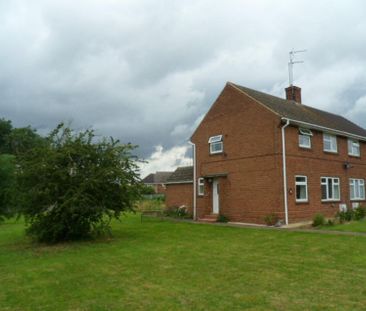 2 Bedroom House to Rent in South Grove, Wymington, Northants, NN10 - Photo 3