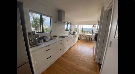 Gulf Harbour - 4 bedroom - Photo 3