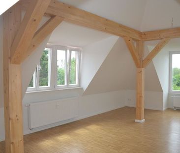 Schöne 2 Zimmerwohnung mit Balkon - Foto 4