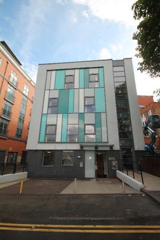 5 bedroom flat to rent - Photo 2