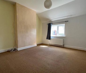 2 bedroom cottage to rent - Photo 3