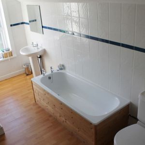 4 Leopold Street - 3 Double Bedrooms Loughborough - Photo 2