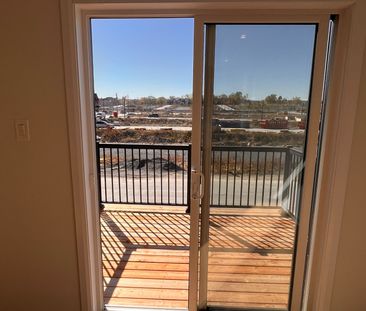 For Lease - 219 Visionary Lane, Kanata, Ontario - Photo 4