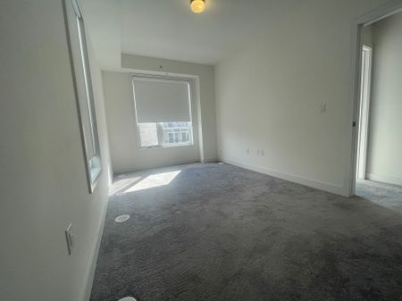 For Lease - 3488 Widdicombe Way Unit# 7, Mississauga, Ontario - Photo 4