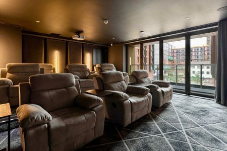 Studio Flat, Parliament Sqaure, L1 - Photo 5