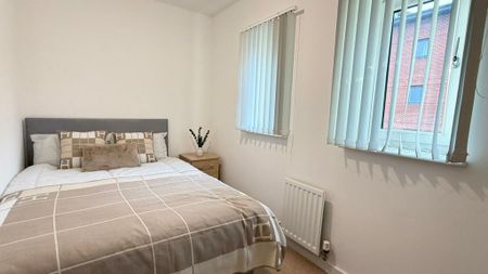 1 bedroom in a house share to rent - Photo 3