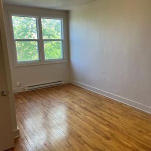 5 1/2 | Disponible le 1er juillet | Quartier Montcalm - Photo 2