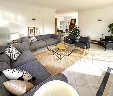 Cascais e Estoril, Lisbon - Photo 4