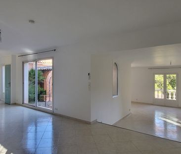Location Maison 5 pièces 165m² MONTARNAUD 34570 - Photo 2