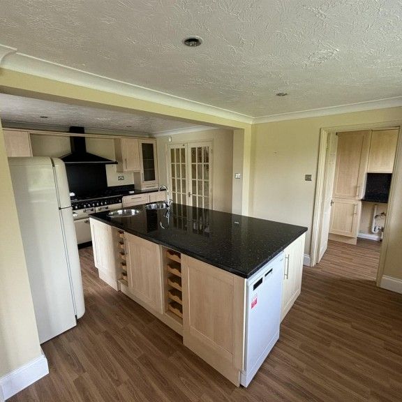 Mansfield Avenue, Quorn - Photo 1