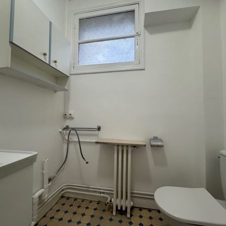 – LOUE – Deux pièces Paris 17ème - Photo 3