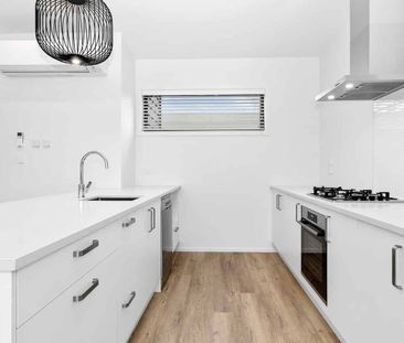 4/7 Wellington Street - Photo 2