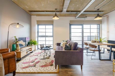 1 Bed Apartment - Photo 4