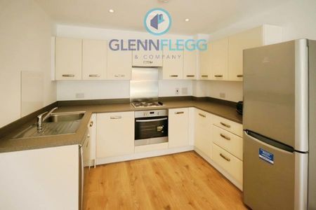 1 bedroom flat to rent - Photo 4