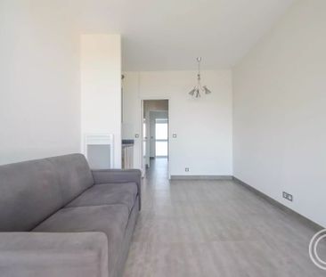 Location Appartement 1 pièce 23m² VILLENEUVE LOUBET 06270 - Photo 1