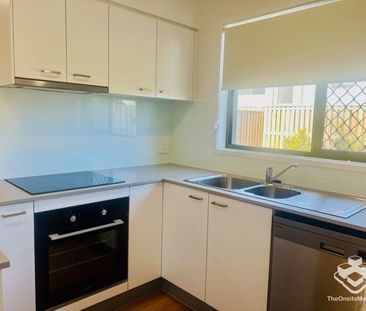 New Modern Townhouse - Photo 5