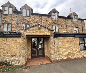 Rockhall House Market Place Long Buckby Northampto - Photo 4